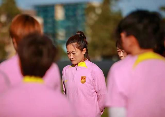 女人的爸爸